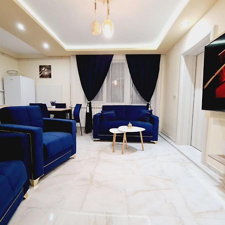 Apartmani Jasmina ซลาตีบอร์ ภายนอก รูปภาพ