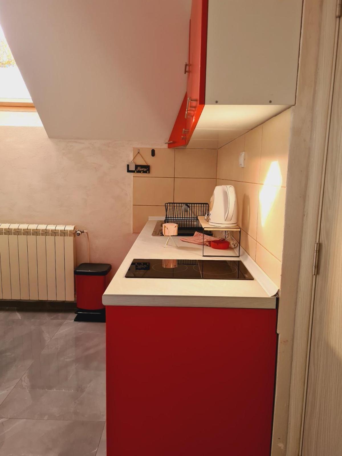 Apartmani Jasmina ซลาตีบอร์ ภายนอก รูปภาพ