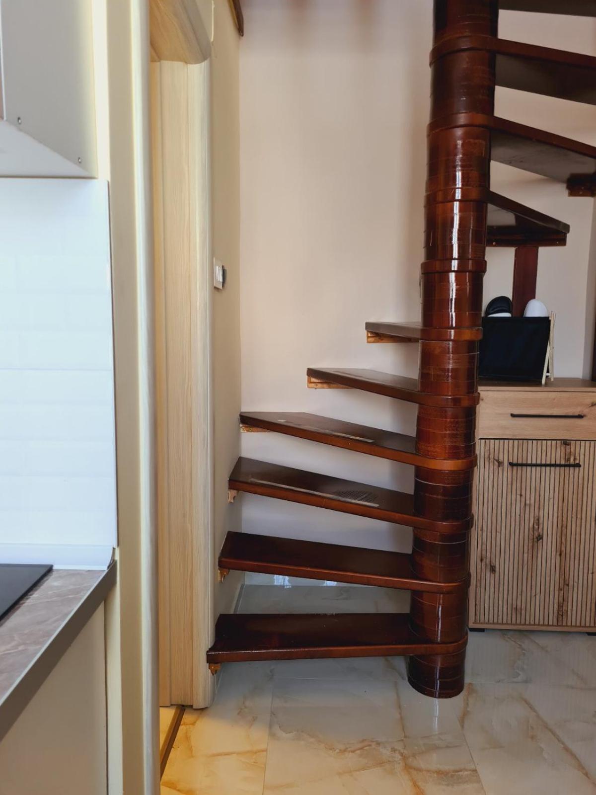 Apartmani Jasmina ซลาตีบอร์ ภายนอก รูปภาพ